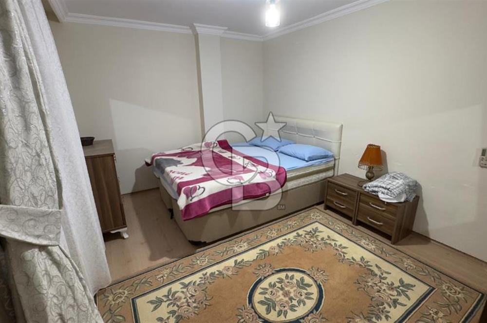 C.B.ROUTE | DİKİLİ MERKEZDE BAHÇE KATI FULL EŞYALI KİRALIK DAİRE