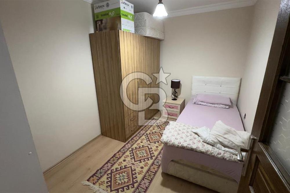 C.B.ROUTE | DİKİLİ MERKEZDE BAHÇE KATI FULL EŞYALI KİRALIK DAİRE