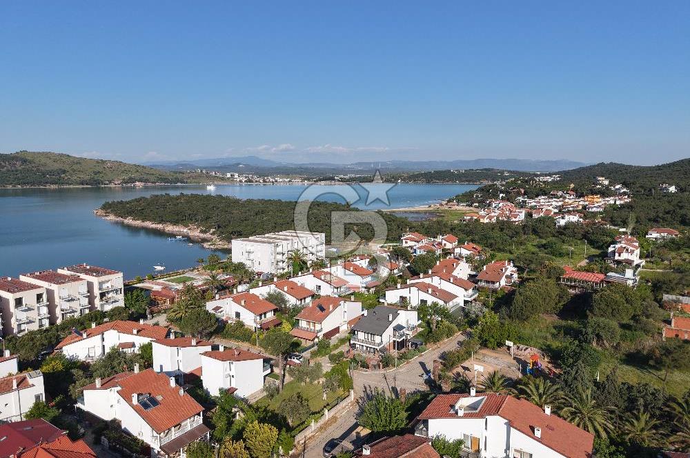 Süner Sitesinde Satılık Denize Yakın 4+1 Villa