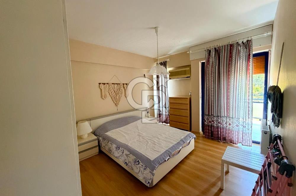 Süner Sitesinde Satılık Denize Yakın 4+1 Villa