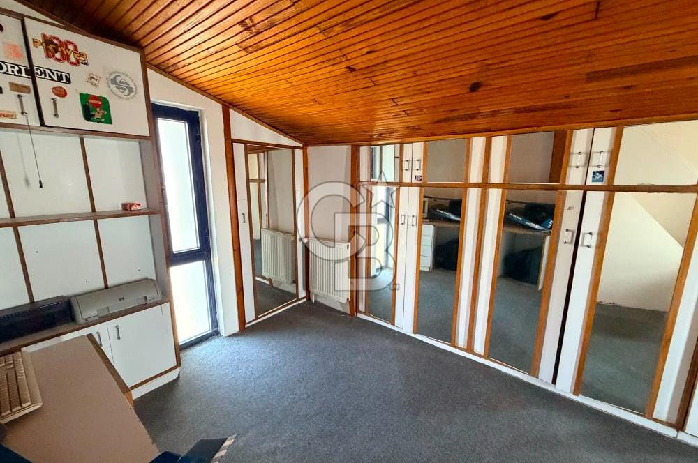 Süner Sitesinde Satılık Denize Yakın 4+1 Villa