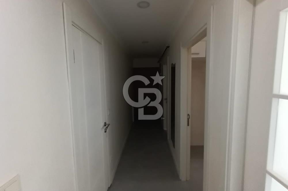 Ümraniye Esenevler Mahallesi’nde Kiralık 2+1 Arakat Daire