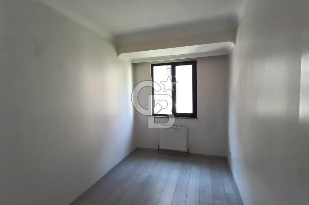 Ümraniye Esenevler Mahallesi’nde Kiralık 2+1 Arakat Daire