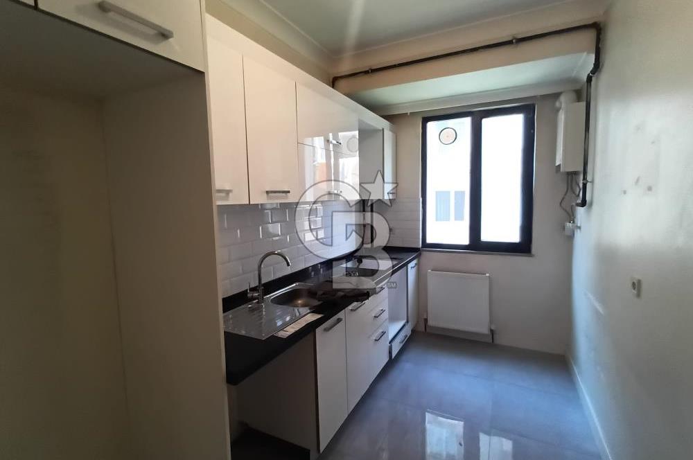 Ümraniye Esenevler Mahallesi’nde Kiralık 2+1 Arakat Daire