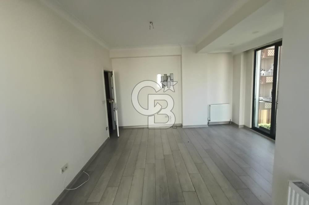 Ümraniye Esenevler Mahallesi’nde Kiralık 2+1 Arakat Daire