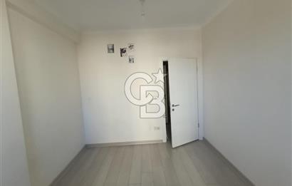Ümraniye Esenevler Mahallesi’nde Kiralık 2+1 Arakat Daire