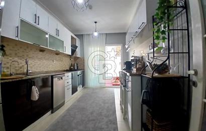 Bayraklı İzka Yelkenpark Sitesi'nde Satılık 3+1 Manzaralı Geniş Daire 