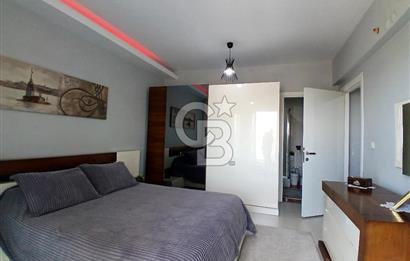 Bayraklı İzka Yelkenpark Sitesi'nde Satılık 3+1 Manzaralı Geniş Daire 