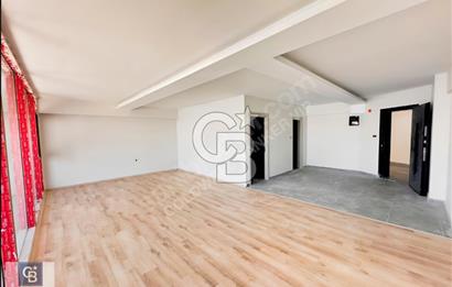 Ostim Pozitif Center'da Kiralık 85 m² Prestijli Ofis