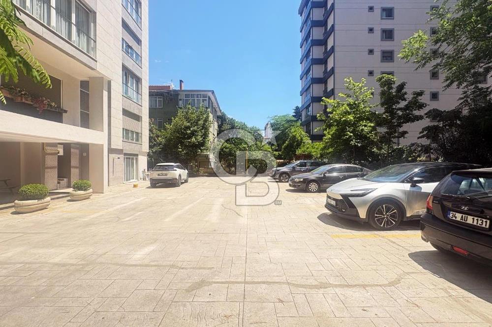 Göztepe'de Merkezi Konum | Kapalı Otoparklı, Bakımlı Daire