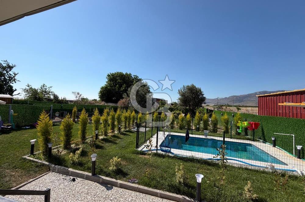 800m2 TARLA İÇERİSİNDE 2+1 HAVUZLU MÜSTAKİL EV