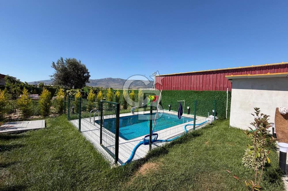 800m2 TARLA İÇERİSİNDE 2+1 HAVUZLU MÜSTAKİL EV