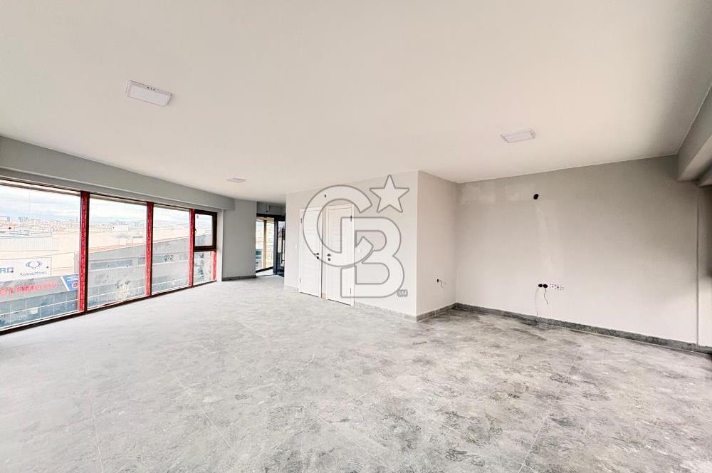 Ostim Pozitif Center'da Kiralık 65 m² Prestijli Oval Ofis