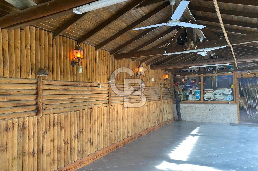 Manisa Karaağaçlı'da Bahçeli Faaliyete Hazır İşletme