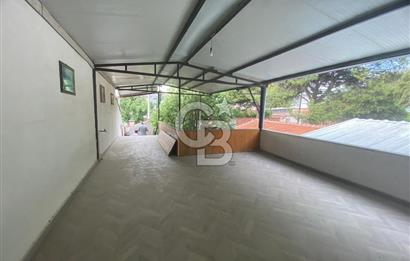 Manisa Karaağaçlı'da Bahçeli Faaliyete Hazır İşletme