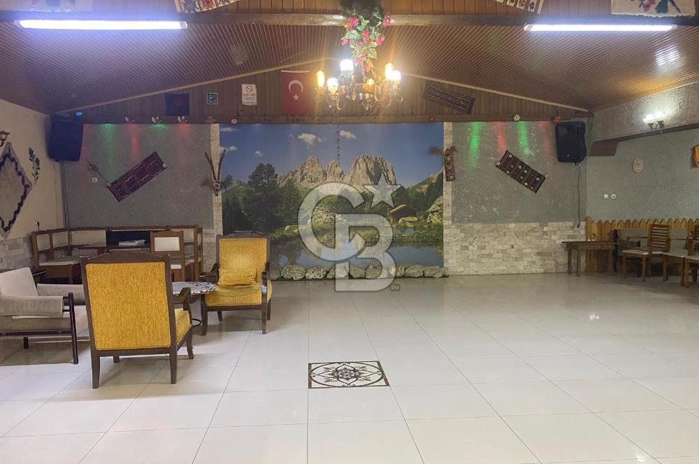 Manisa Karaağaçlı'da Bahçeli Faaliyete Hazır İşletme