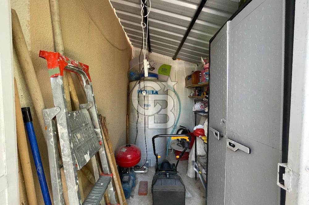 Yağlıpınar'da 720 m2 Arsa Üzerinde Bahçeli Eşyalı Satılık 1+1