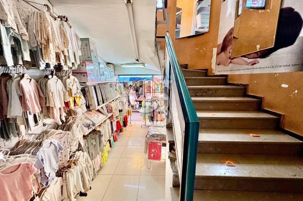 Kemeraltı Çarşı Satılık 2 Katlı Dükkan
