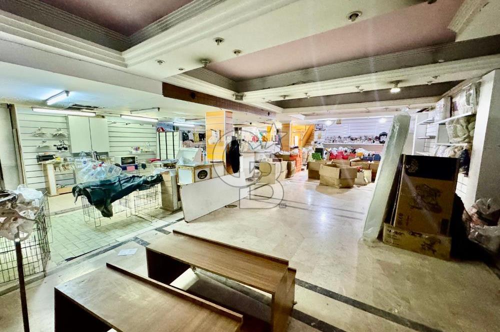 Kemeraltı Çarşı Satılık 2 Katlı Dükkan