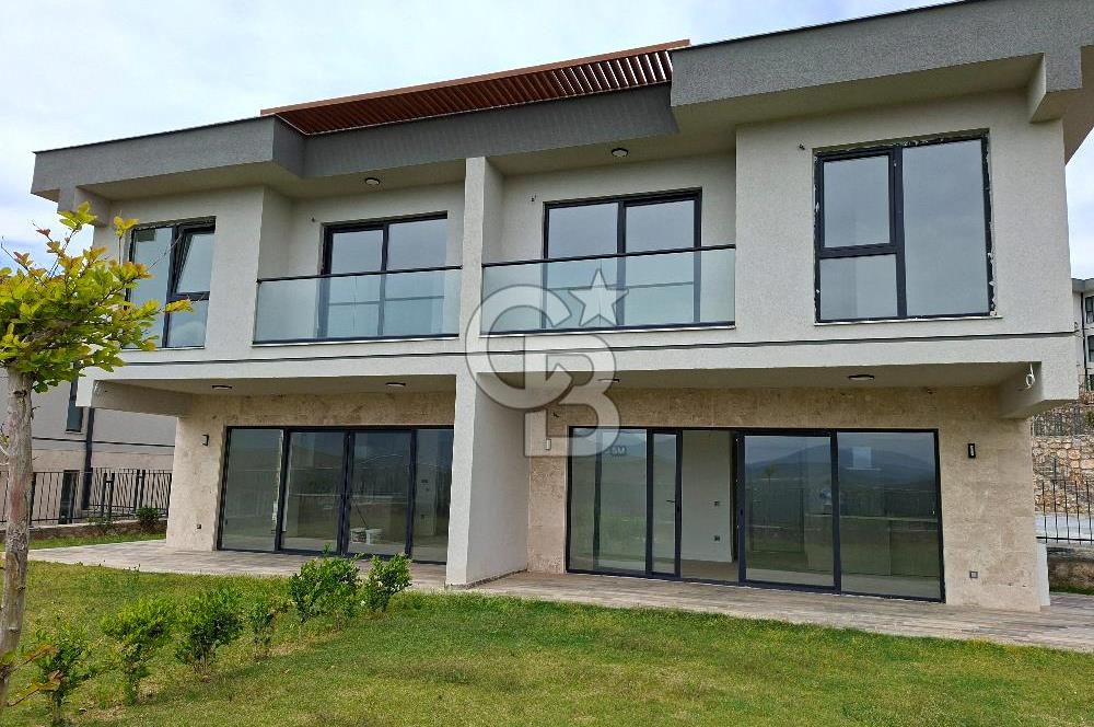 HAYAL BODRUMDA YÜKSEK ŞEREFİYELİ | MÜSTAKİL HAVUZLU 3+1 VİLLA
