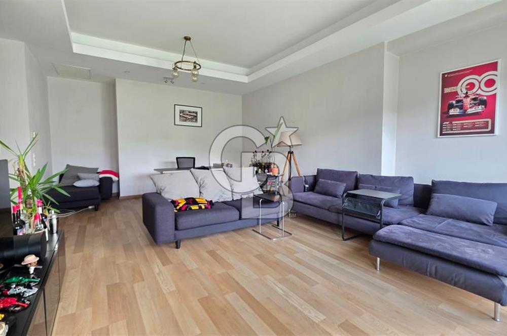 MASLAK 1453'TE 168m2 ORMAN MANZARALI TEK KİRALIK 2+1 DAİRE