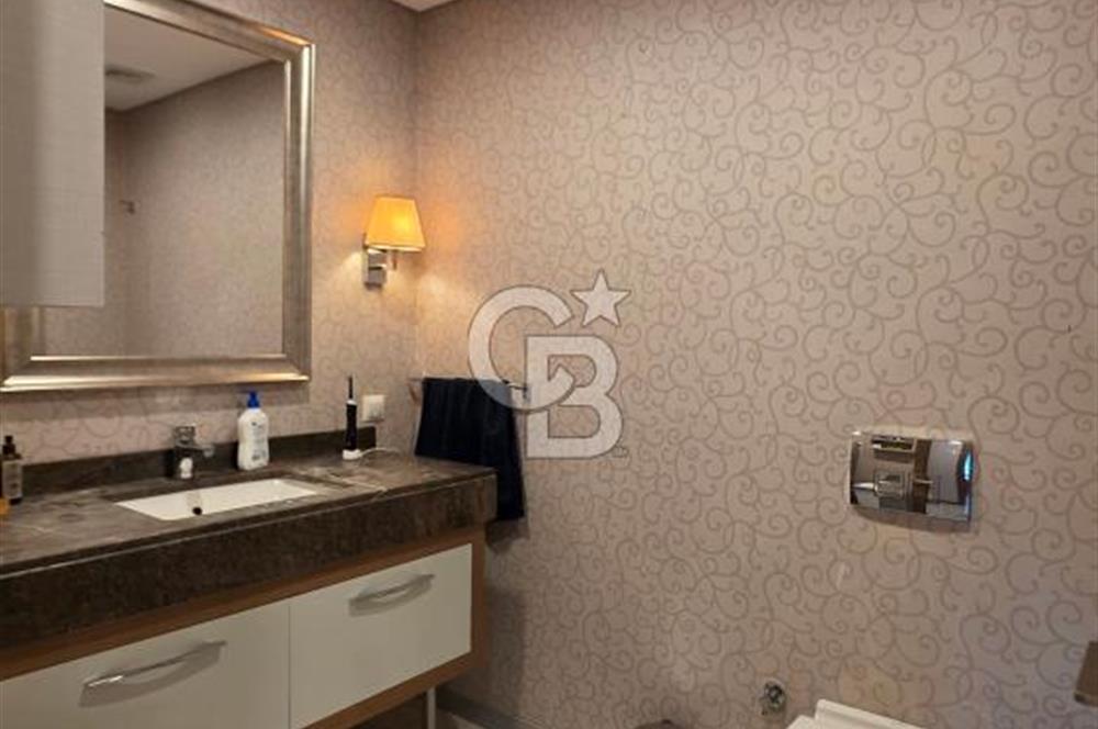 MASLAK 1453'TE 168m2 ORMAN MANZARALI TEK KİRALIK 2+1 DAİRE