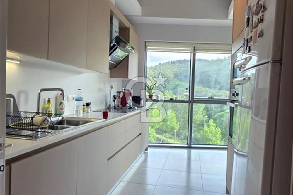 MASLAK 1453'TE 168m2 ORMAN MANZARALI TEK KİRALIK 2+1 DAİRE