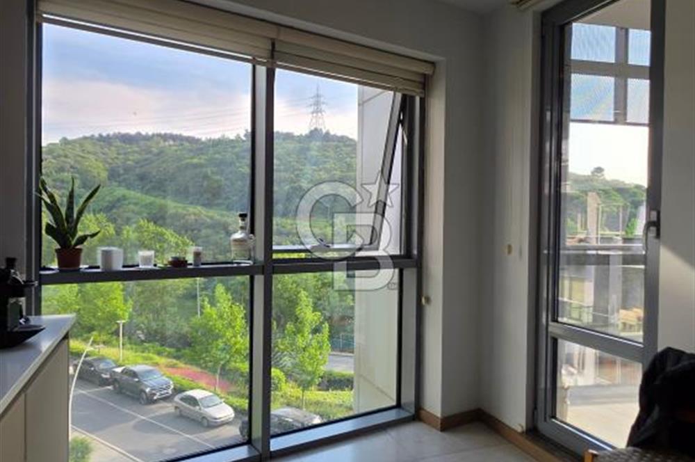 MASLAK 1453'TE 168m2 ORMAN MANZARALI TEK KİRALIK 2+1 DAİRE