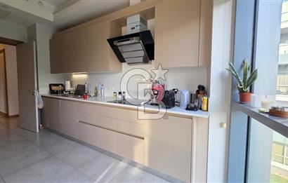 MASLAK 1453'TE 168m2 ORMAN MANZARALI TEK KİRALIK 2+1 DAİRE
