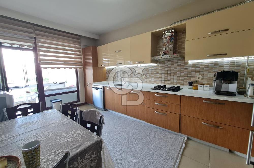 ŞEFİKCAN'A KOMŞU YAKAMOZ SİTESİNDE PRESTİJLİ 4+1 YAŞAM
