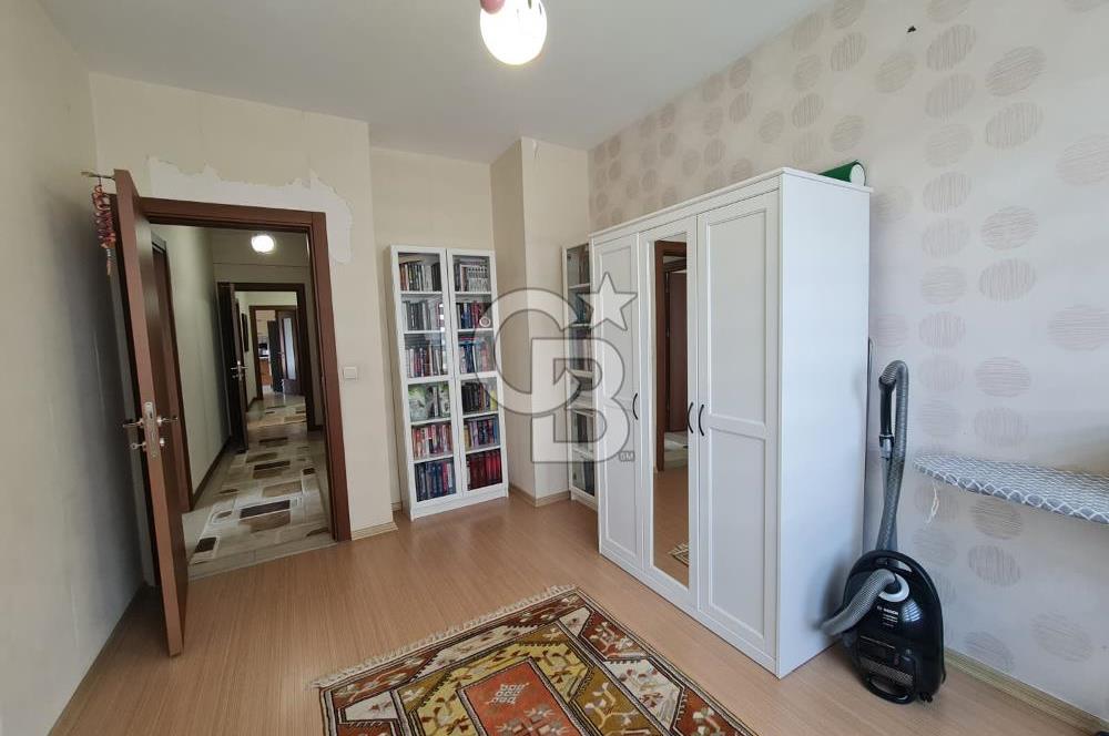 ŞEFİKCAN'A KOMŞU YAKAMOZ SİTESİNDE PRESTİJLİ 4+1 YAŞAM