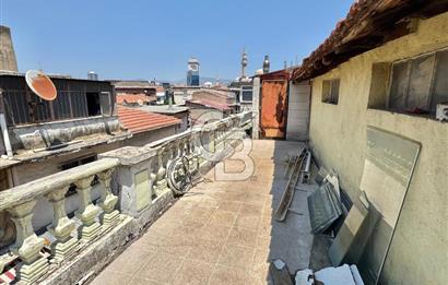 Kemeraltı Çarşı Satılık 2 Katlı Dükkan