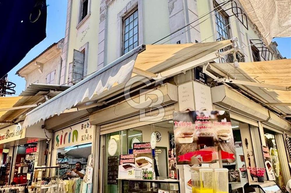 Kemeraltı Çarşı Satılık 2 Katlı Dükkan