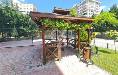 ŞEFİKCAN'A KOMŞU YAKAMOZ SİTESİNDE PRESTİJLİ 4+1 YAŞAM