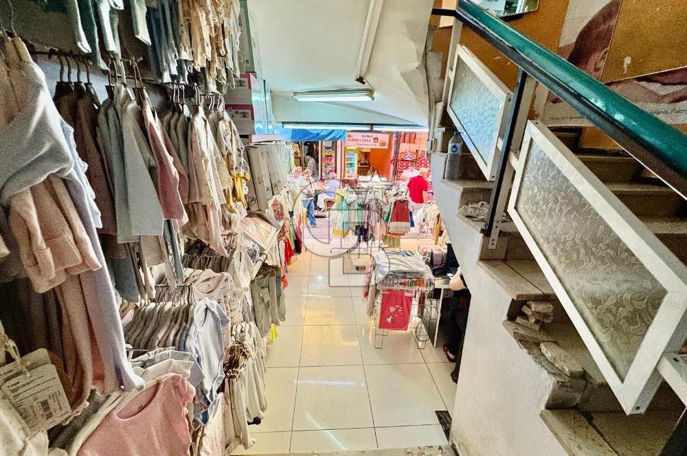 Kemeraltı Çarşı Satılık 2 Katlı Dükkan