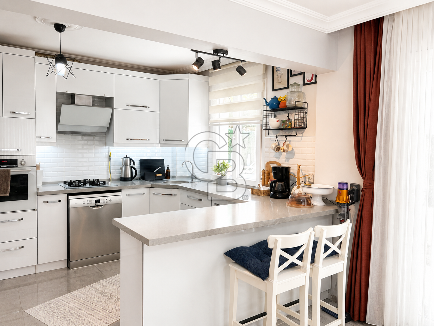Üçkuyular’da 80 m2 Bahçe Kullanımlı, Depolu, Masrafsız 2+1