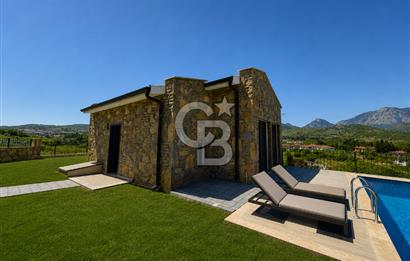 Eski Datça'da Günbatımı Manzaralı Özel Havuzlu Taş Villalar