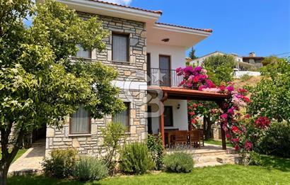 Mesudiye'de Doğayla İçiçe, Eşyalı, Deniz Manzaralı Ferah Villa