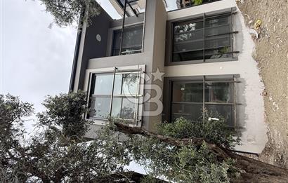 SEFERİHİSAR TURABİYE 3+1 130 M2 SATILIK SIFIR VİLLA