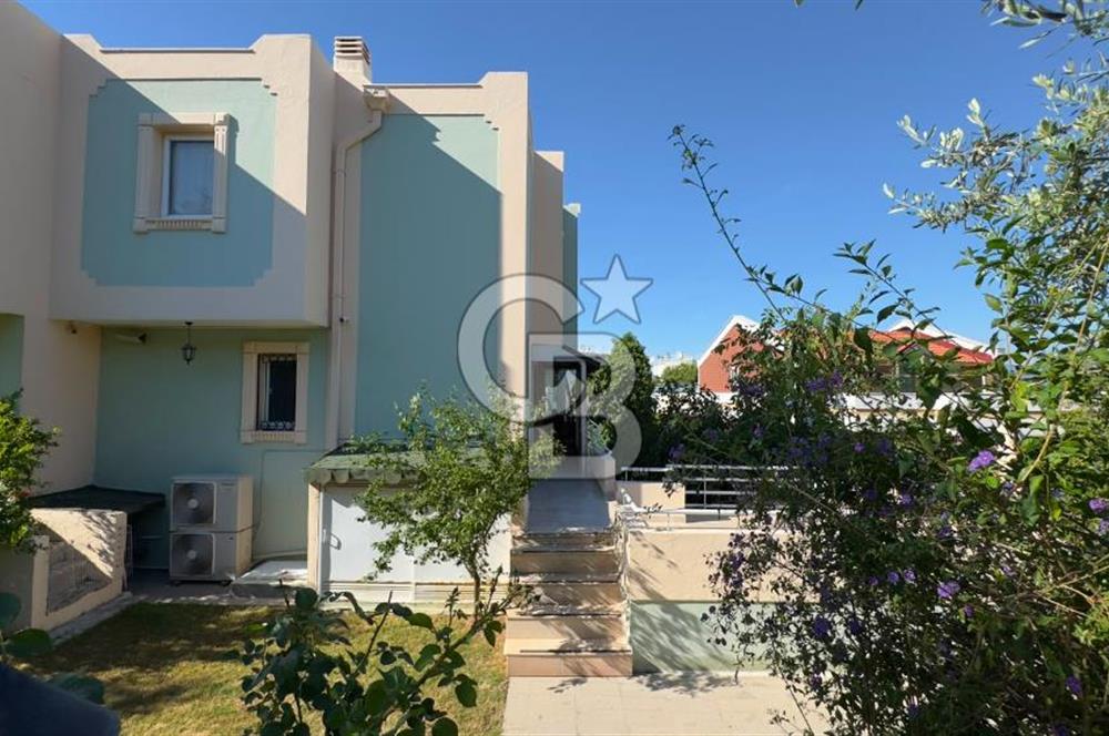 Dikili Gazipaşa Mahallesinde Satılık 2+1 Daire