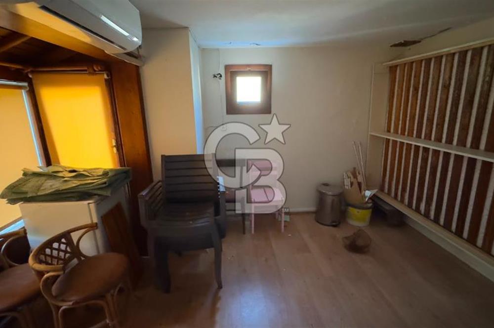 Dikili Gazipaşa Mahallesinde Satılık 2+1 Daire