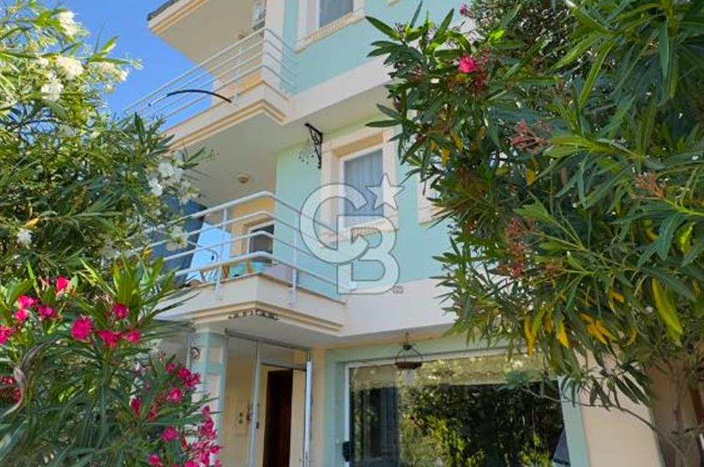 Dikili Gazipaşa Mahallesinde Satılık 2+1 Daire