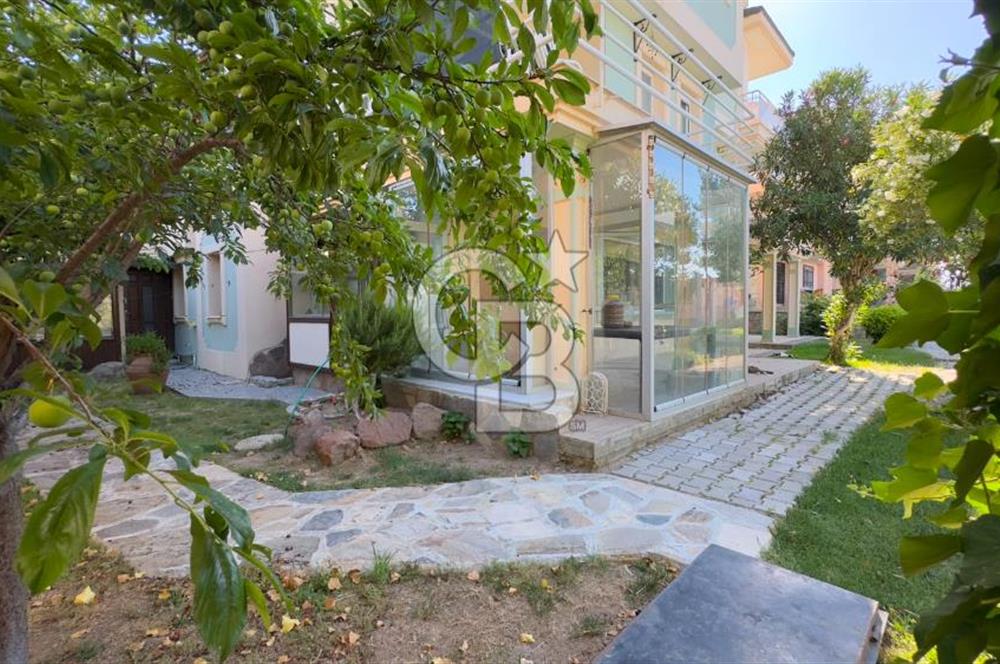 Dikili Gazipaşa Mahallesinde Satılık 2+1 Daire
