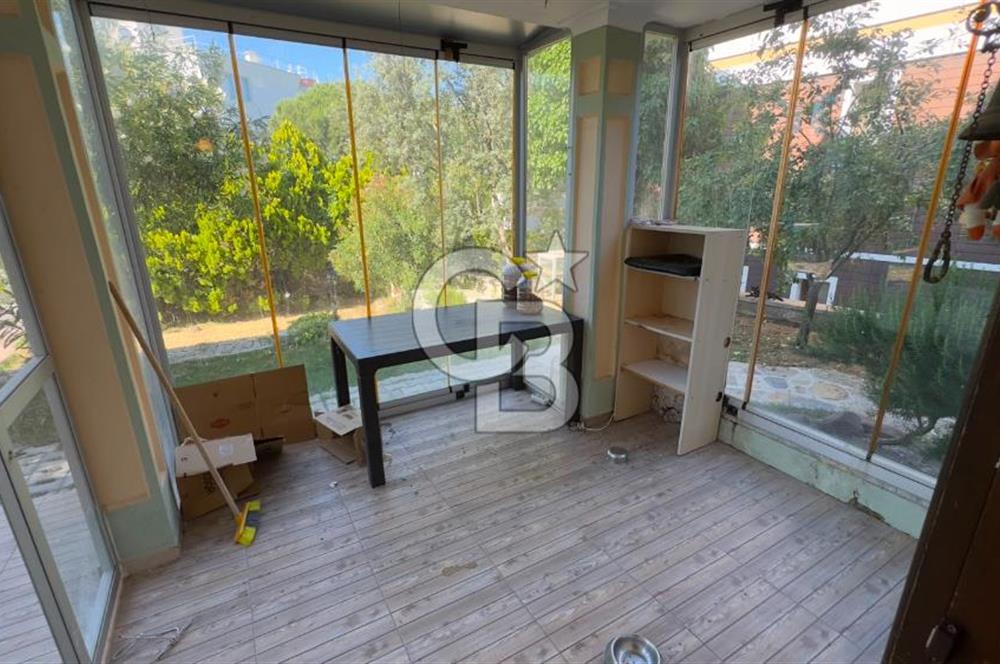 Dikili Gazipaşa Mahallesinde Satılık 2+1 Daire