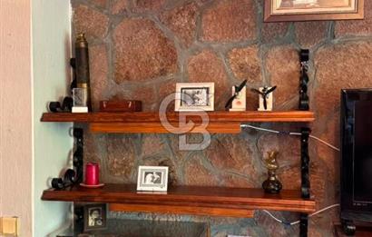 Dikili Gazipaşa Mahallesinde Satılık 2+1 Daire