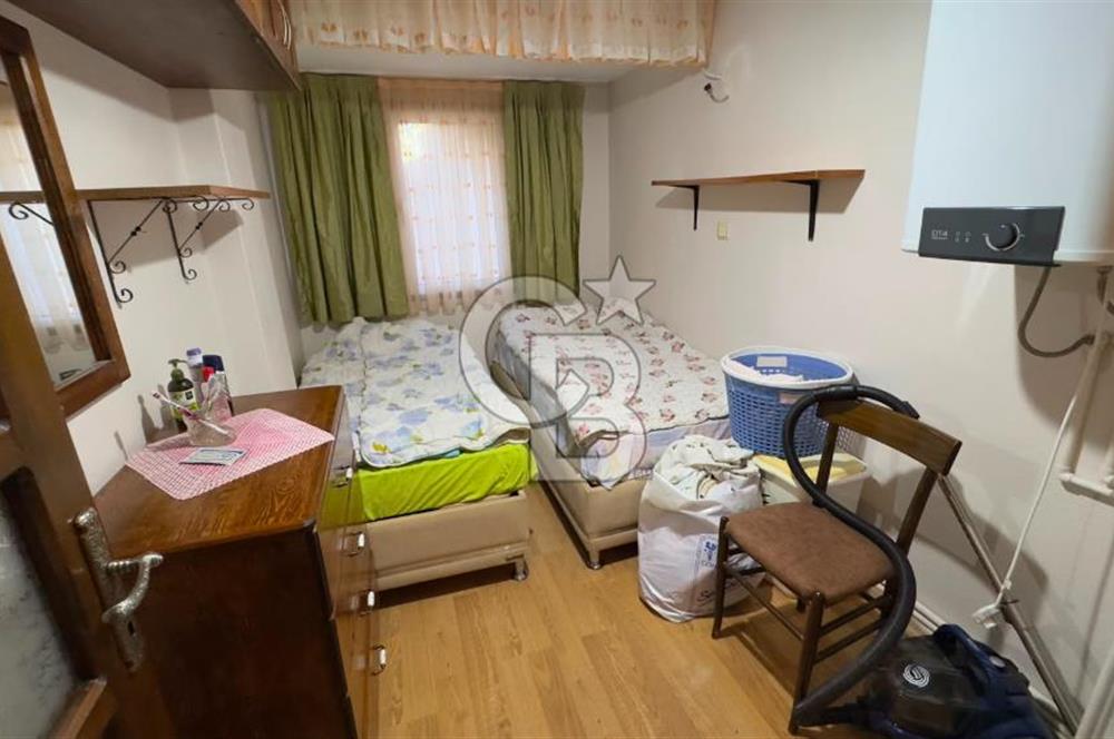 Dikili Gazipaşa Mahallesinde Satılık 2+1 Daire