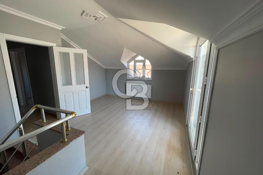 Çekmeköy Merkez Mahallesi 4+2 Teraslı Kiralık Dubleks Daire 