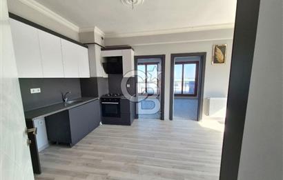 Ulukent'te Doğalgazlı, Asansörlü 2+1 Kiralık Daire - Boş