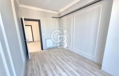 Ulukent'te Doğalgazlı, Asansörlü 2+1 Kiralık Daire - Boş