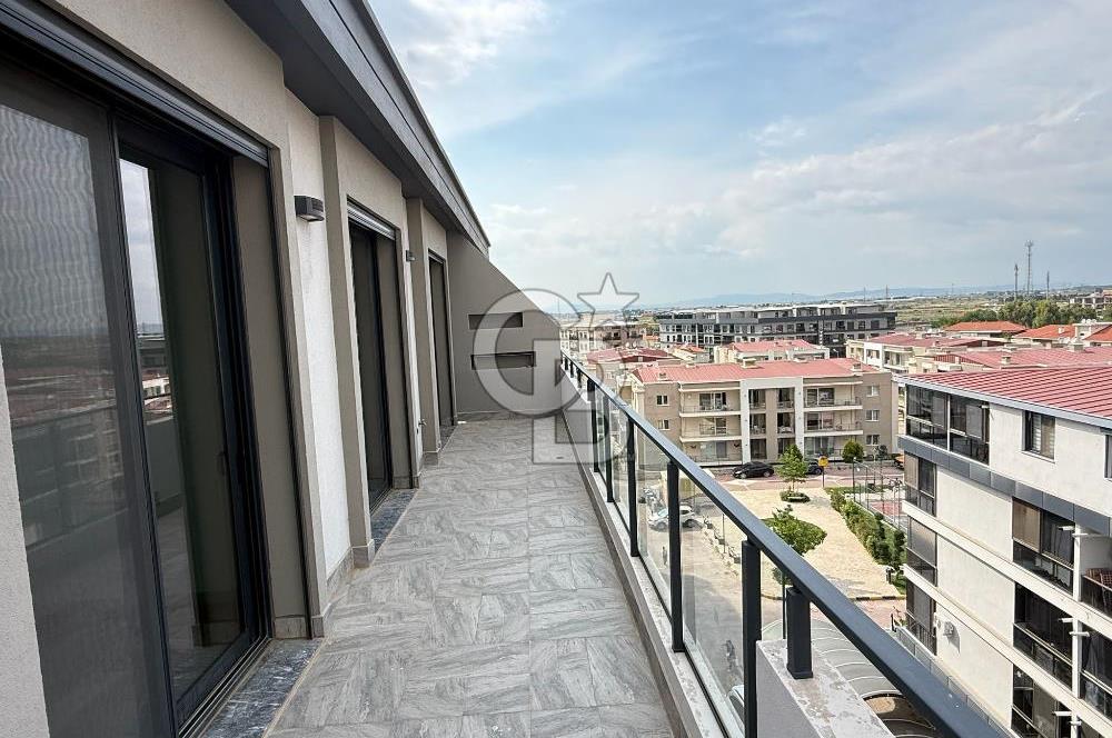 OLEA KENT// ULUKENT SİTESİNDE TERAS KAT SATILIK 3+1 ÇİFT CEPHE